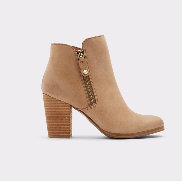 Aldo beige suede booties